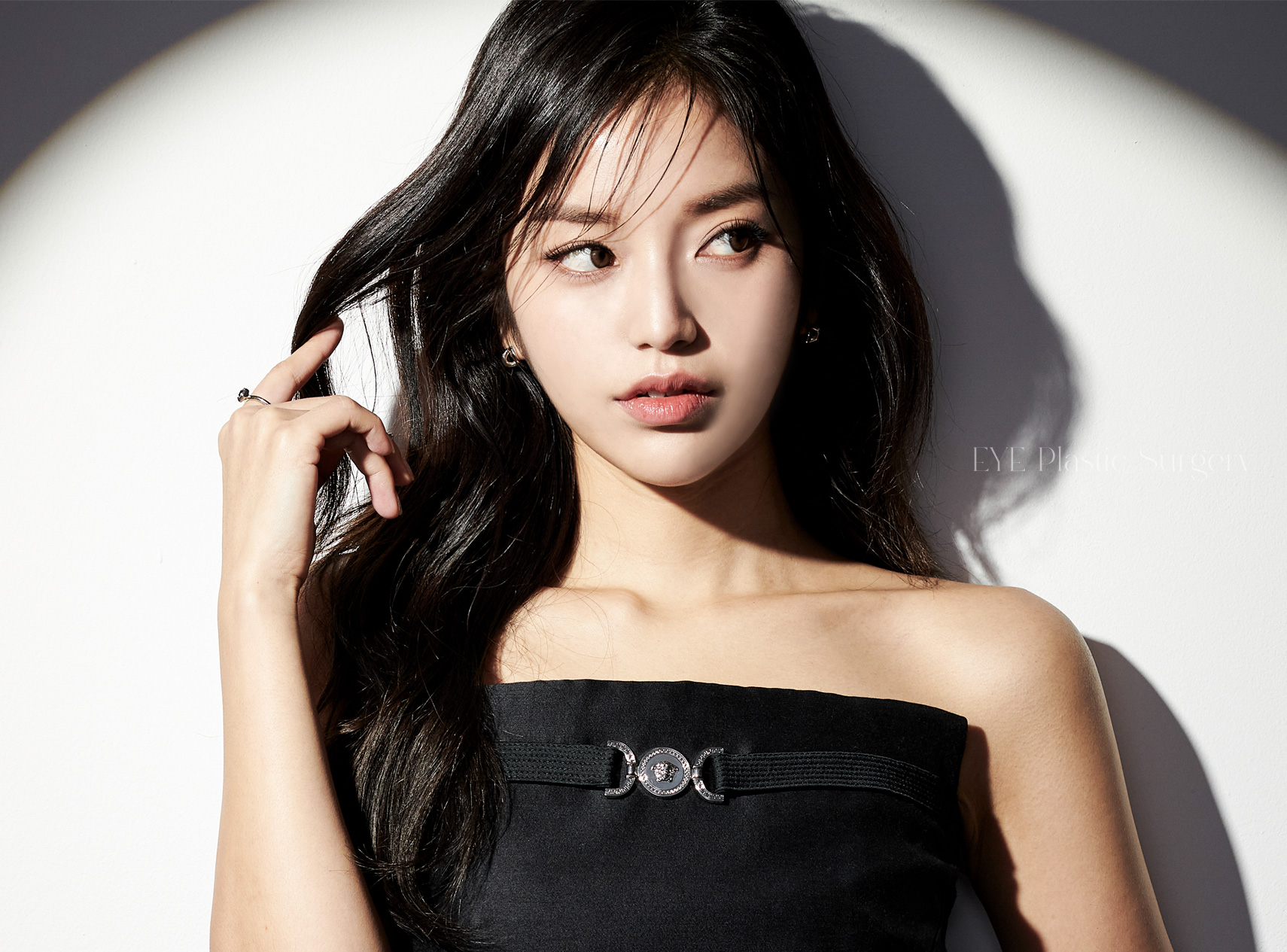 ES.눈매교정
